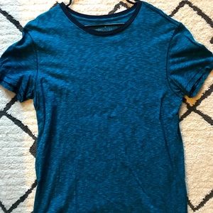 American Eagle short sleeve tee